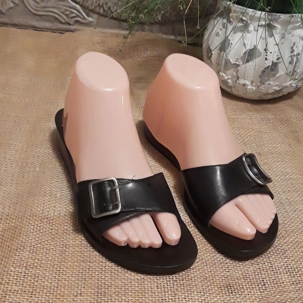 Ann Taylor Black Sandals 6 1/2 M